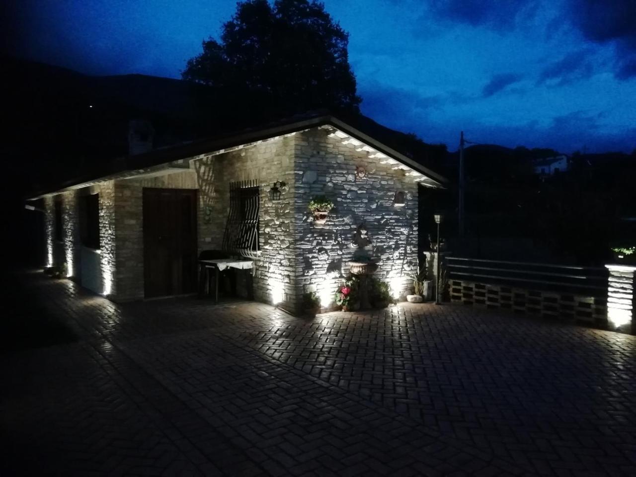 La Sorgente Del Subasio Assisi Apartment Luaran gambar